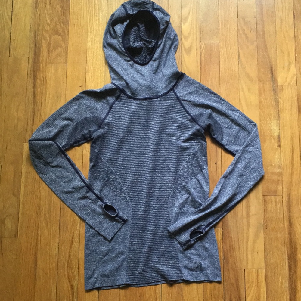New balance athletic shirt
